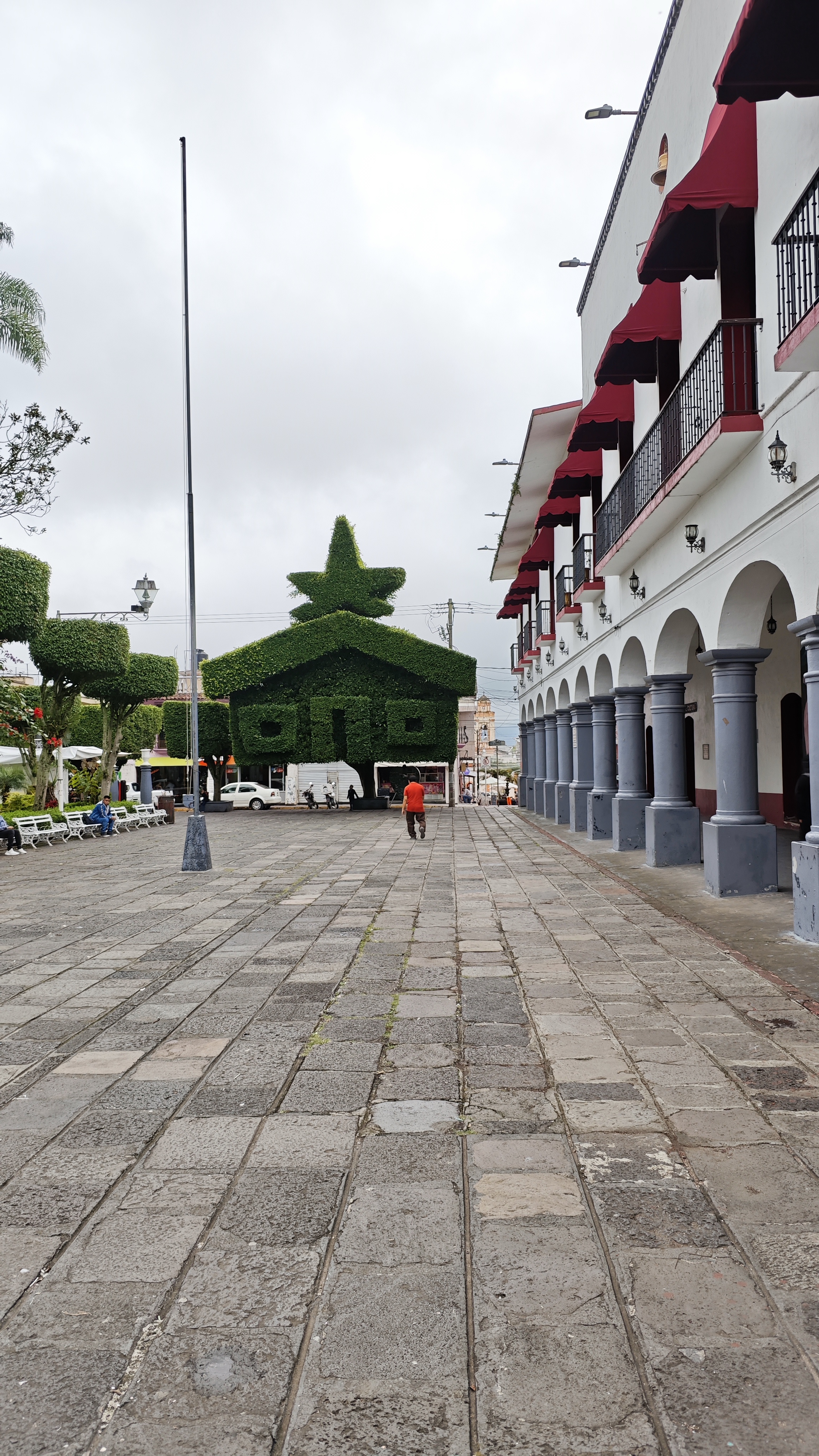 The central square and municipal architecture of Huatusco, Veracruz